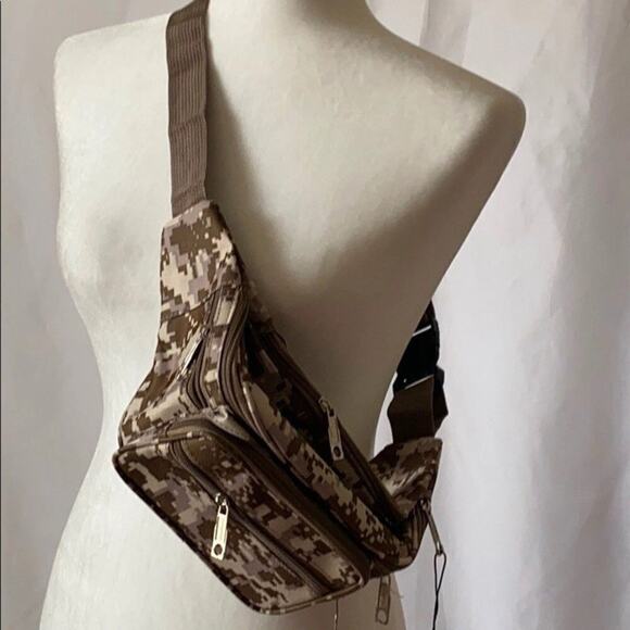 Fanny Pack Women’s Multicolor Crossbody Bag - Picture 4 of 10